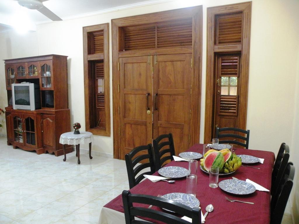 Henderson Airport Residence Negombo Ngoại thất bức ảnh