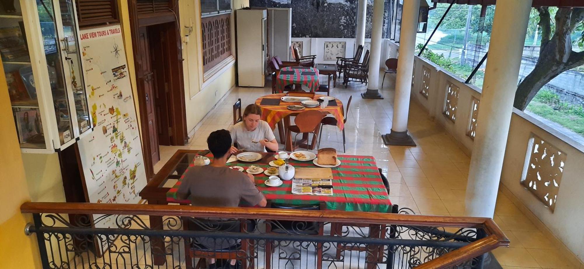 Henderson Airport Residence Negombo Ngoại thất bức ảnh