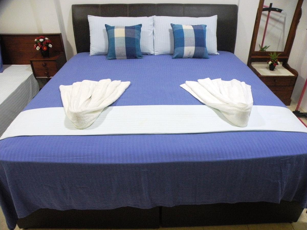Henderson Airport Residence Negombo Ngoại thất bức ảnh